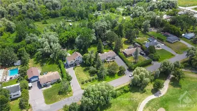 3732 LOUISEIZE Road, Leitrim, ON K1G 3N4