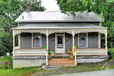 118 Hill Street, Mississippi Mills, ON K0A 1A0