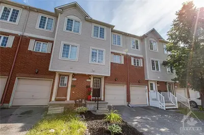 90 EDENVALE Drive 257, Kanata, ON K2K 3N8