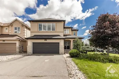 701 PENSACOLA Court, Orleans - Cumberland and Area, ON K4A 0L6