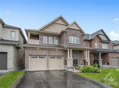904 PEDIGREE Street, Stittsville - Munster - Richmond, ON K2S 2G1