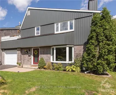 17 Sample Road, Hunt Club - Windsor Park Village And Area, On K1v 9t9