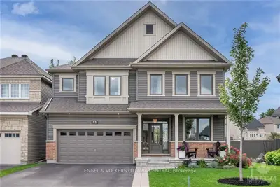 22 Allan Moore Place, Stittsville - Munster - Richmond, On K2s 2e7