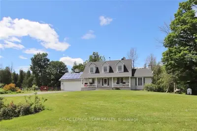 8621 Mccaffrey Trail, Stittsville - Munster - Richmond, On K0a 1b0