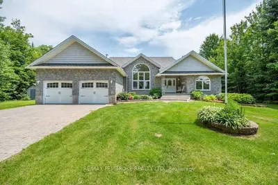 282 SANDY BEACH Road, Laurentian Valley, ON K8H 6W8