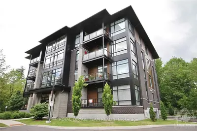 120 CORTILE 402, Blossom Park - Airport and Area, ON K1V 2S8