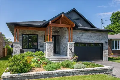 28A JONATHAN PACK Street, Stittsville - Munster - Richmond, ON K2S 0R4