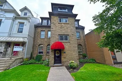 65 KING Street E, Brockville, ON K6V 1B2