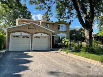 6061 MEADOWGLEN Drive, Orleans - Convent Glen and Area, ON K1C 5S4