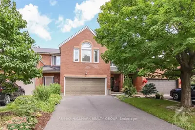 134 Dunbarton Court, Manor Park - Cardinal Glen And Area, On K1k 4l6