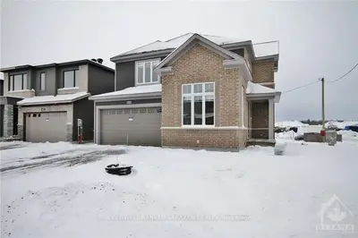 625 RIBBON Street, Manotick - Kars - Rideau Twp and Area, ON K4M 0M8