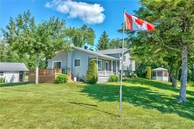 703 RIDEAU RIVER Road, Montague, ON K0G 1N0