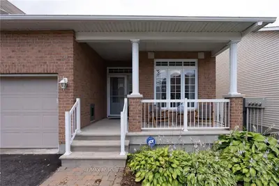 46 CHAPELIER, Orleans - Cumberland and Area, ON K1E 3Y1