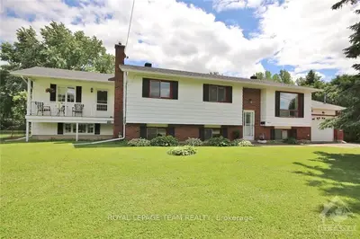 8104 LAURIE Lane, Greely - Metcalfe - Osgoode - Vernon and Area, ON K0A 2P0