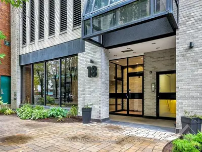 18 Nepean Street 1203, Ottawa Centre, On K2p 2l2