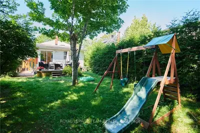 649 Tweedsmuir Avenue, Westboro - Hampton Park, On K1z 5p7