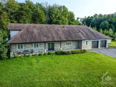 2292 County Rd 16 Road, The Nation, On K0a 1m0