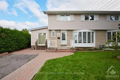 23 Largo Crescent, Meadowlands - Crestview And Area, On K2g 3e1