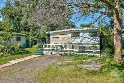 109 Lake Lane, Drummond/north Elmsley, On K7h 3c7