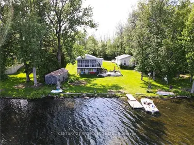 18 TWIN BAY ESTATES Road, Front of Yonge, ON K0E 1R0