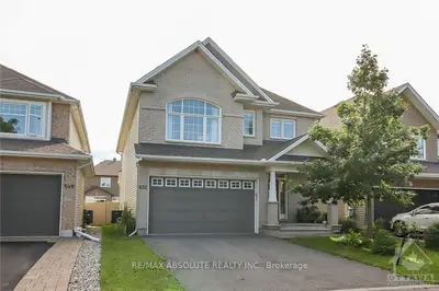 652 WOODBRIAR Way, Blossom Park - Airport and Area, ON K1T 0J6