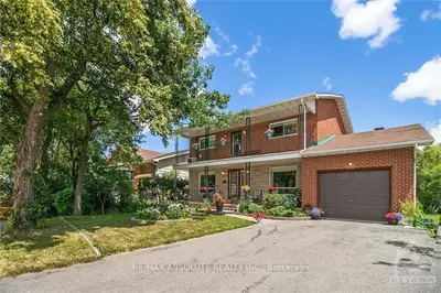 1533 FISHER Avenue, Mooneys Bay - Carleton Heights and Area, ON K2C 1X5