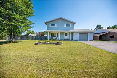 7 DOVER Lane, Laurentian Hills, ON K0J 1J0