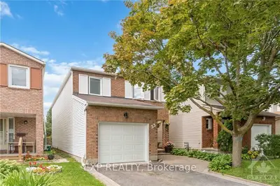 33 RAJ Terrace, Hunt Club - South Keys and Area, ON K1G 4T7