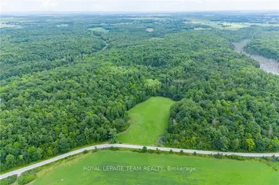 189 HYDRO BAY Road, Whitewater Region, ON K0J 1K0