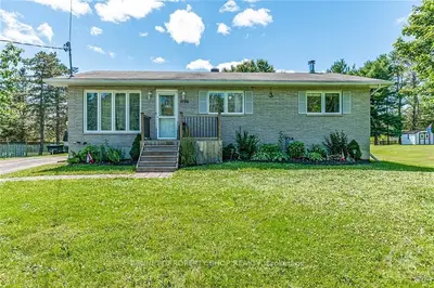 1096 EADIE Road, Russell, ON K4R 1E5