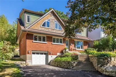 605 GAINSBOROUGH Avenue, Carlingwood - Westboro and Area, ON K2A 2Y7