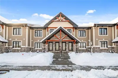360 Montee Des Outaouais Street 710, Clarence-rockland, On K4k 0n2