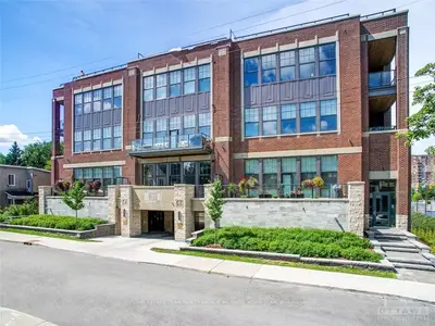 12 STIRLING Avenue 201, West Centre Town, ON K1Y 1P8