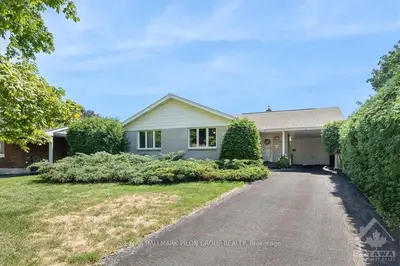 1414 LEXINGTON Street, Mooneys Bay - Carleton Heights and Area, ON K2C 1R9