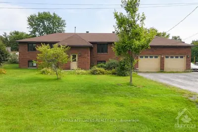 6892 MITCH OWENS Road, Greely - Metcalfe - Osgoode - Vernon and Area, ON K4P 1M6