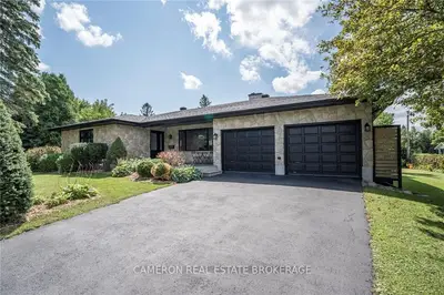 3508 MARYDALE Avenue, South Stormont, ON K6K 1N9