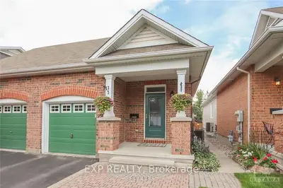 292 Parkin Circle, Blossom Park - Airport And Area, On K1t 4g8