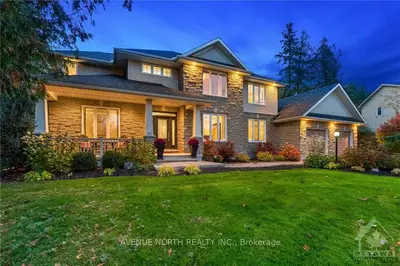 20 CYPRESS Gardens, Stittsville - Munster - Richmond, ON K2S 1W6