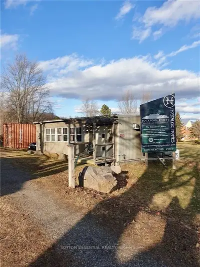 468 LAURIER Boulevard, Brockville, ON K6V 7A3