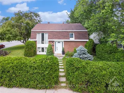 1005 CADBORO Road, Cyrville - Carson Grove - Pineview, ON K1J 8C8