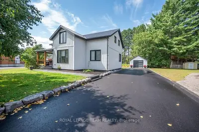 108 Stafford Street, Madawaska Valley, On K0j 1b0