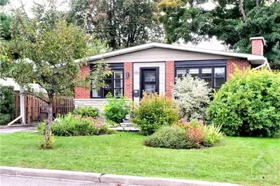 486 Lawson Avenue, Overbrook - Castleheights And Area, On K1k 1r5