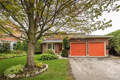 1935 Danniston Crescent, Orleans - Cumberland And Area, On K1e 3r6