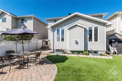 703 Vermillion Drive, Blossom Park - Airport And Area, On K1v 1w1