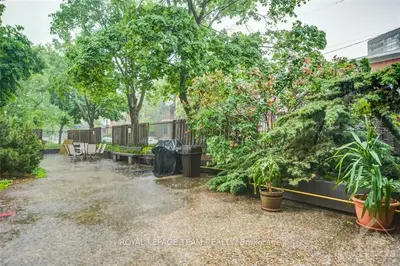20 The Driveway Drive 1605, Ottawa Centre, On K2p 1c8