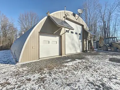 2512 County Rd 30 Road, North Glengarry, On K0c 1t0