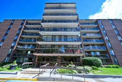 55 WATER Street E 607, Brockville, ON K6V 1A3