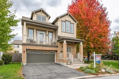 222 Kohilo Crescent, Stittsville - Munster - Richmond, On K2s 0e5