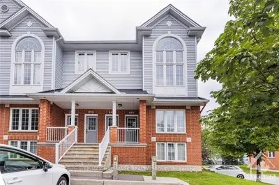 401 Wiffen, Bells Corners And South To Fallowfield, On K2h 1g4