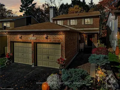 6051 MEADOWHILL Crescent, Orleans - Convent Glen and Area, ON K1C 5S1